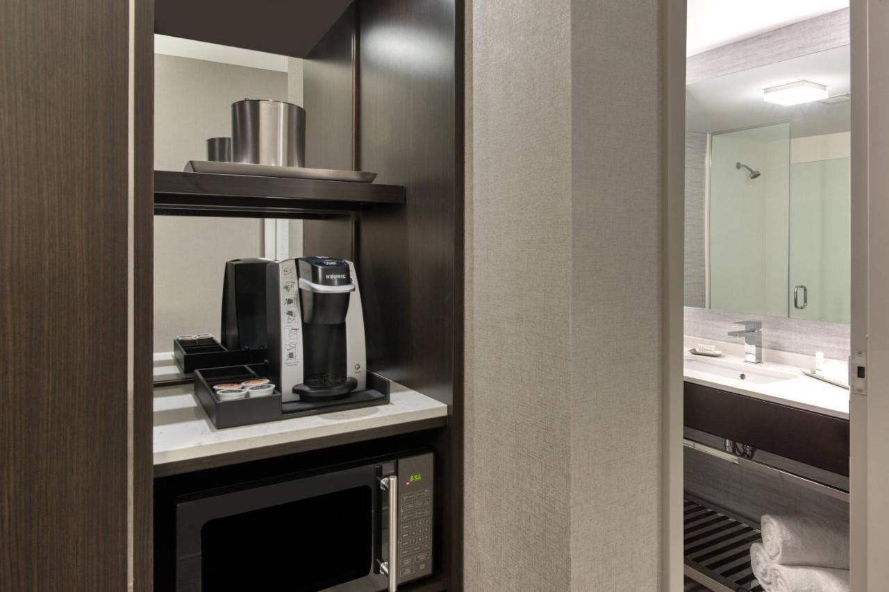 Fairfield Inn & Suites By Marriott Boston Waltham Extérieur photo