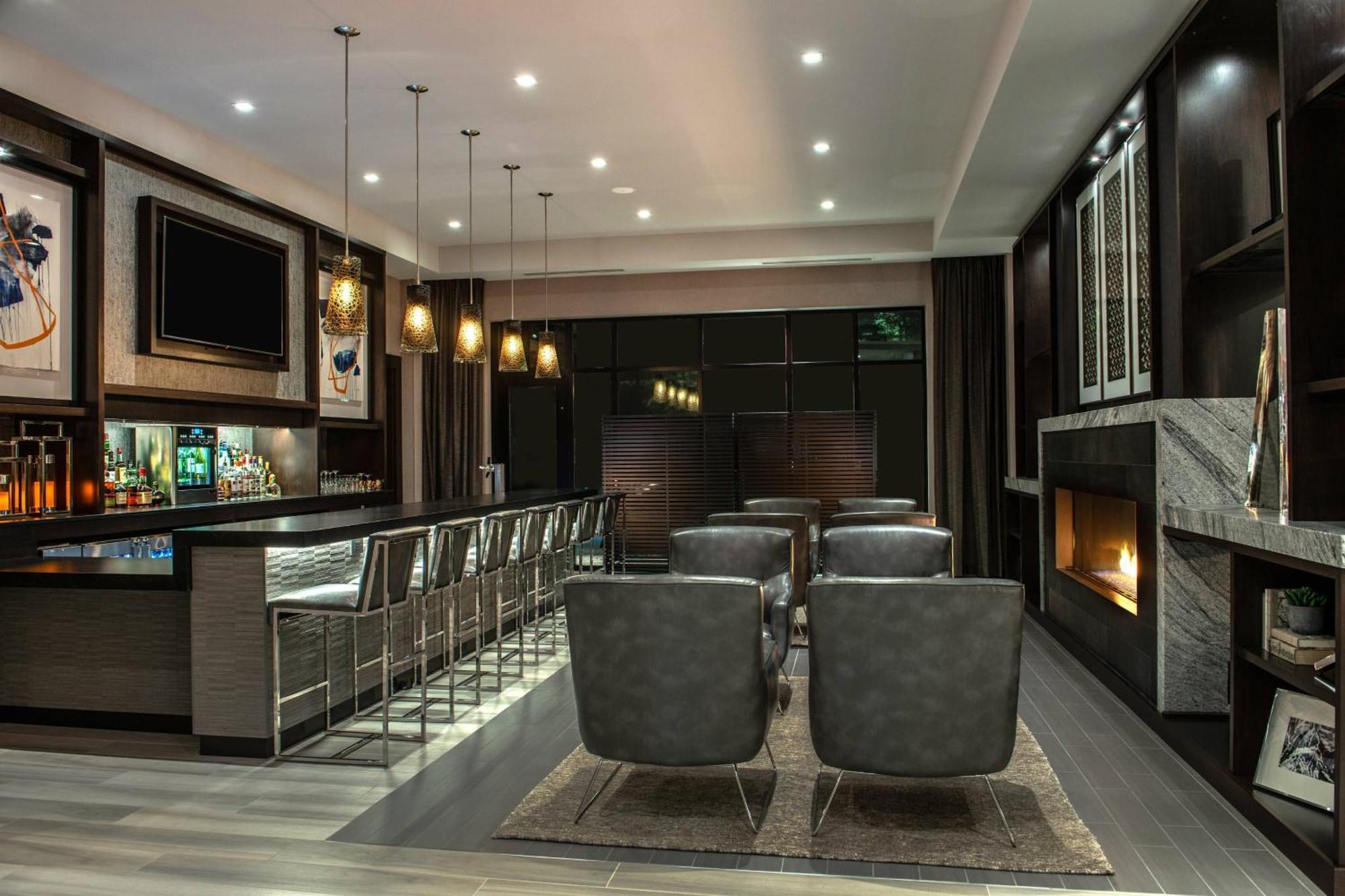 Fairfield Inn & Suites By Marriott Boston Waltham Extérieur photo