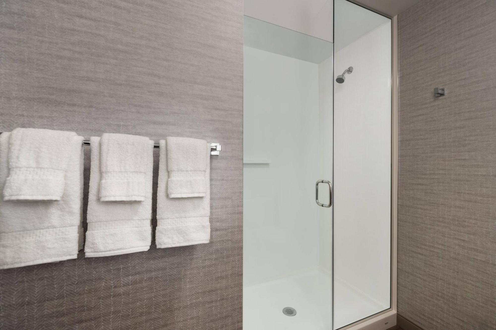 Fairfield Inn & Suites By Marriott Boston Waltham Extérieur photo